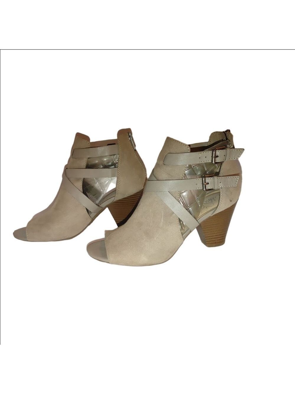Libby Edelman Peep Toe Booties Size 8